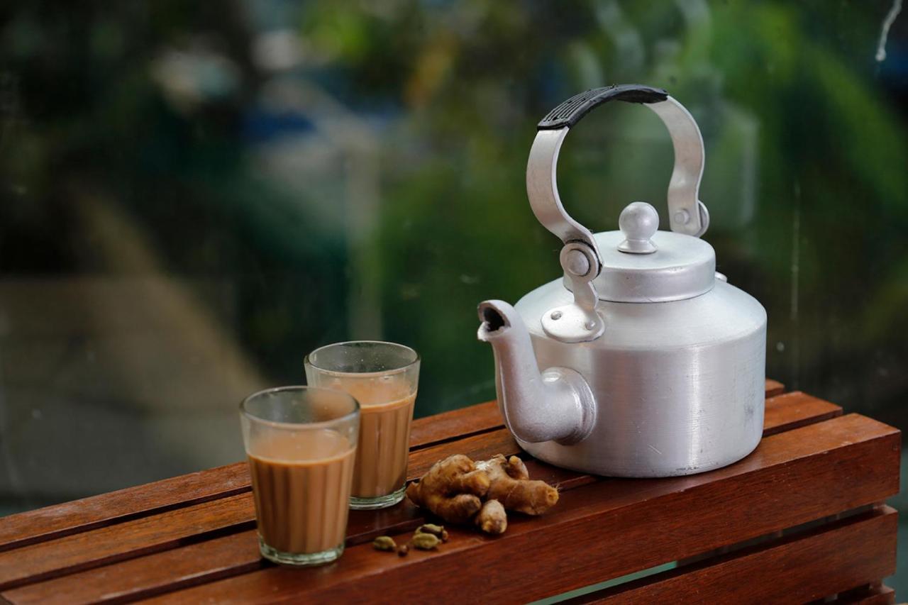 Ginger Sanand Hotel ภายนอก รูปภาพ