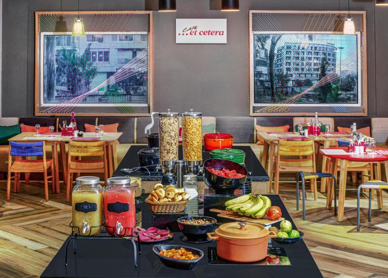 Ginger Sanand Hotel ภายนอก รูปภาพ